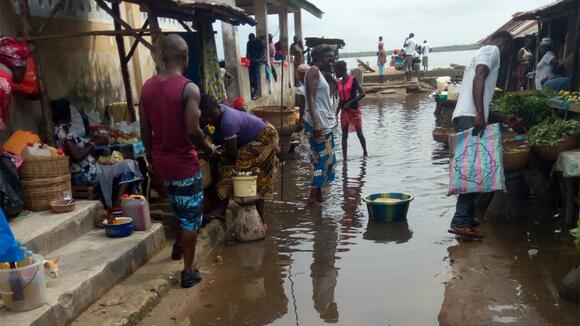 Flooding in an informal settlement in Sierra Leone